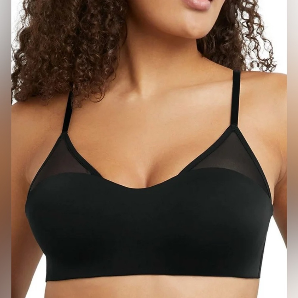 Maidenform Women’s Lightly Lined Mesh Trimmed Nylon Bralette No Underwire Medium